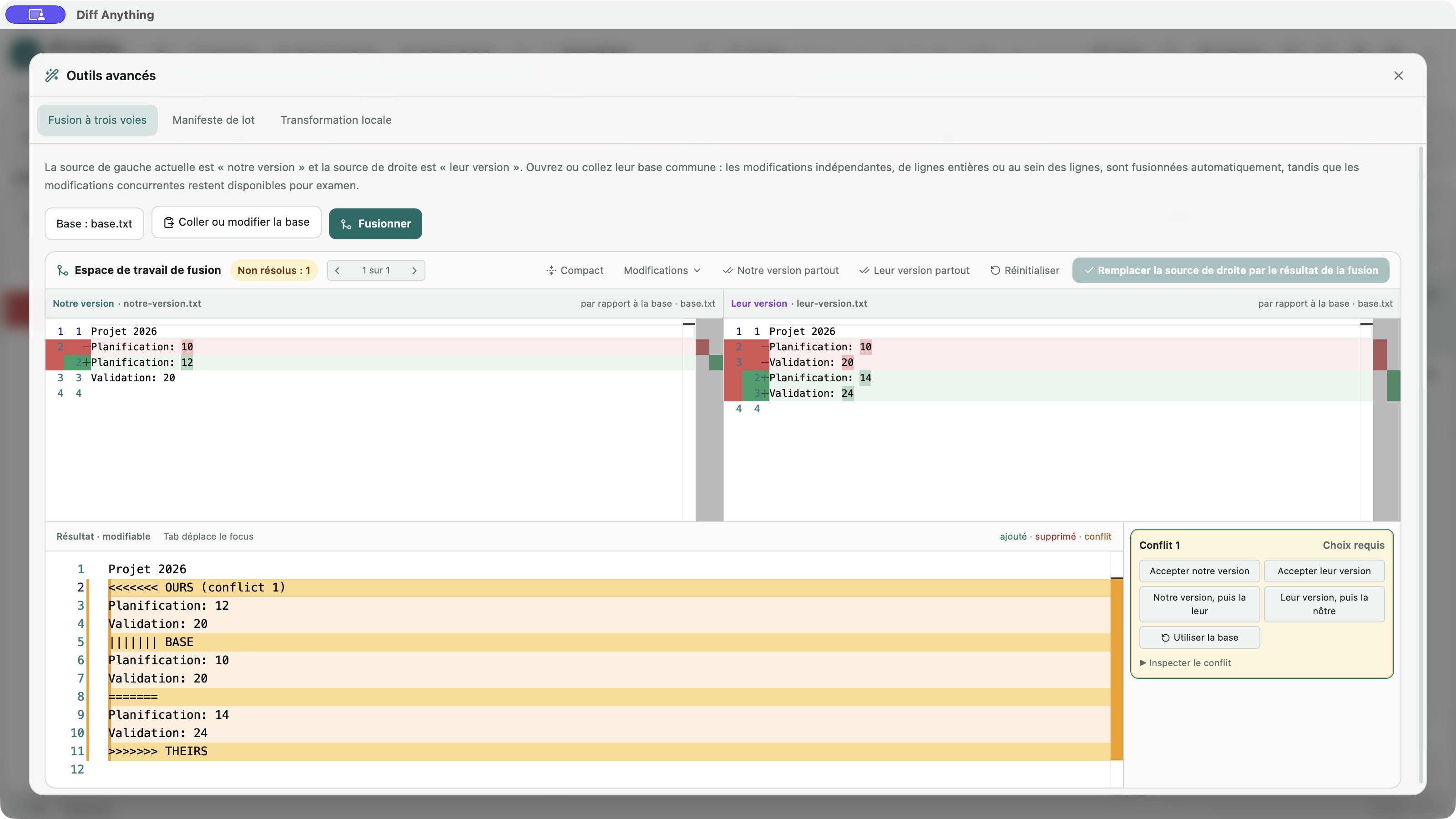 Fusion à trois voies avec base, notre version, leur version et conflit à résoudre dans l’interface française de Diff Anything.